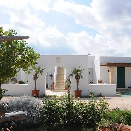 Bauernhof Agriturismo Casale Contenti Muro Leccese